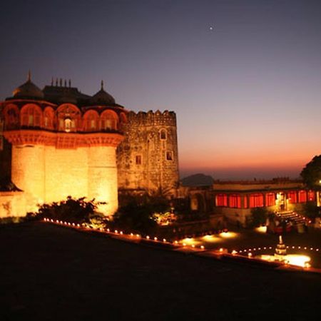 Atulya Fort Khejarla Exteriör bild