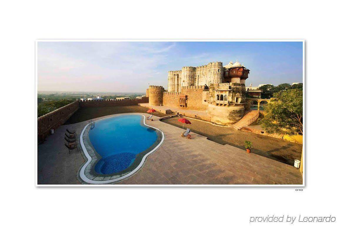Atulya Fort Khejarla Exteriör bild