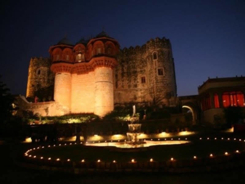 Atulya Fort Khejarla Exteriör bild